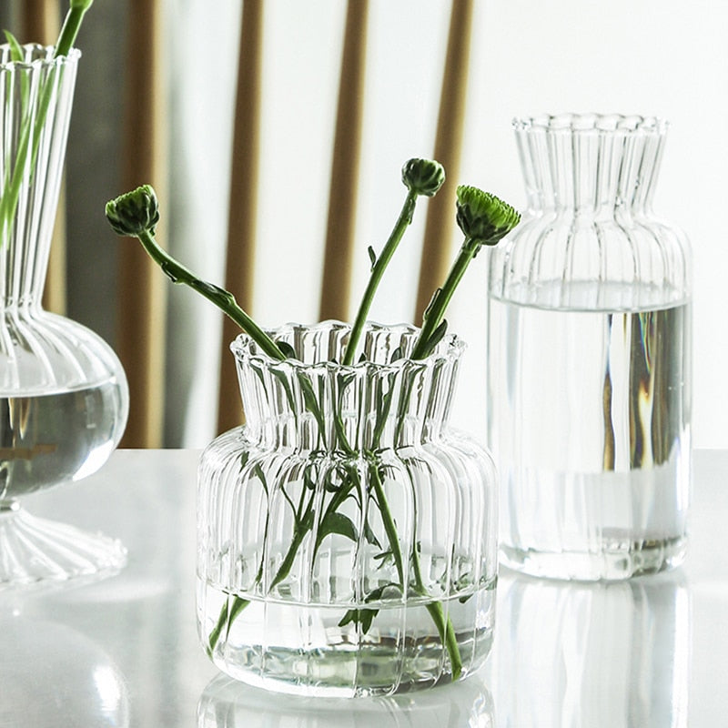 Tekstureret Glasvase med Petal Design