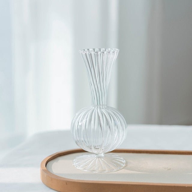 Tekstureret Glasvase med Petal Design
