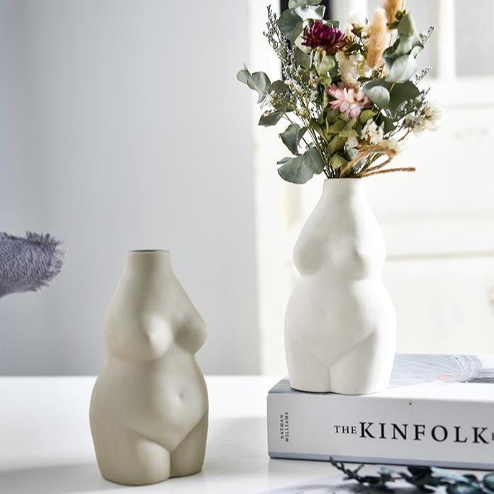 Keramisk Buste Vase i Beige og Guld