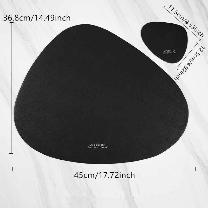 Faux Læder Dækkeservietter i Runde og Trekantede Former - 4 Farver