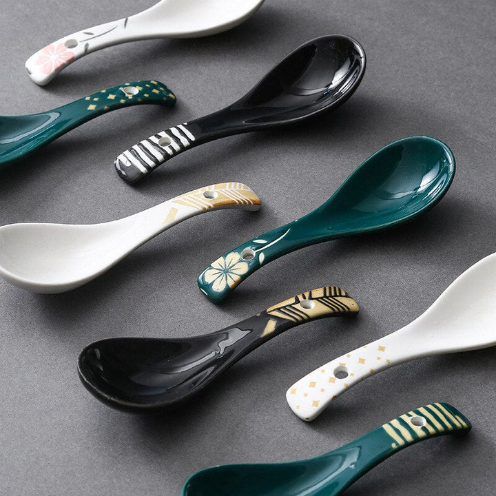 Elegant Japansk Suppeske i Porcelæn