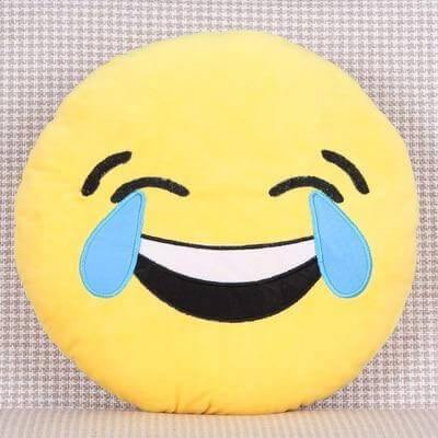 Emoji Pude Sæt i Blødt Polyester med Forskellige Humørdesigns
