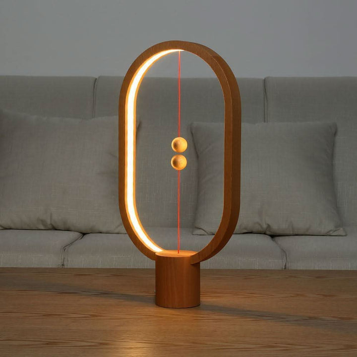 Træ LED Bordlampe med Magnetisk Kontakt og USB-Drev