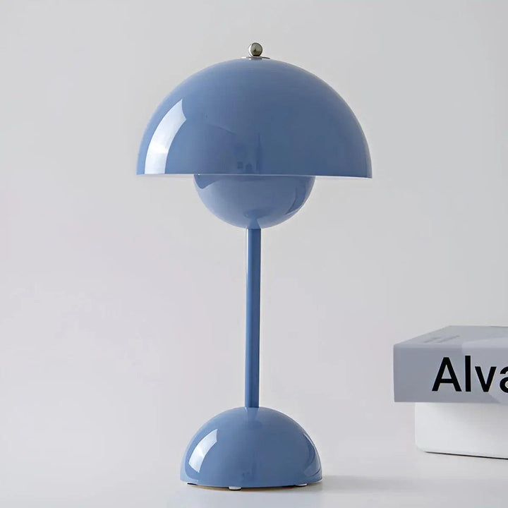 Justerbar Bordlampe i Rustfrit Stål med Elegant Design