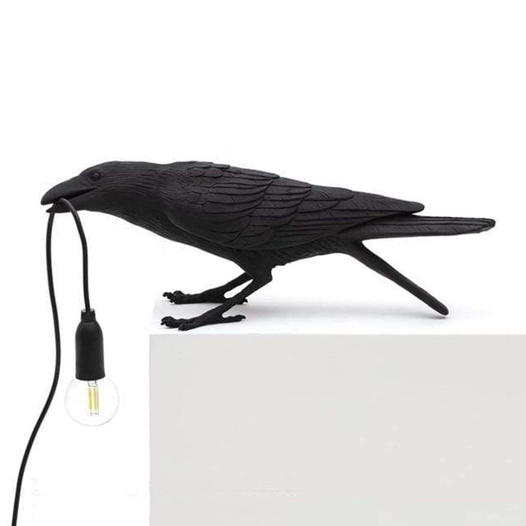 Elegant Ravn Fuglelampe med Varm Glødende Øjne