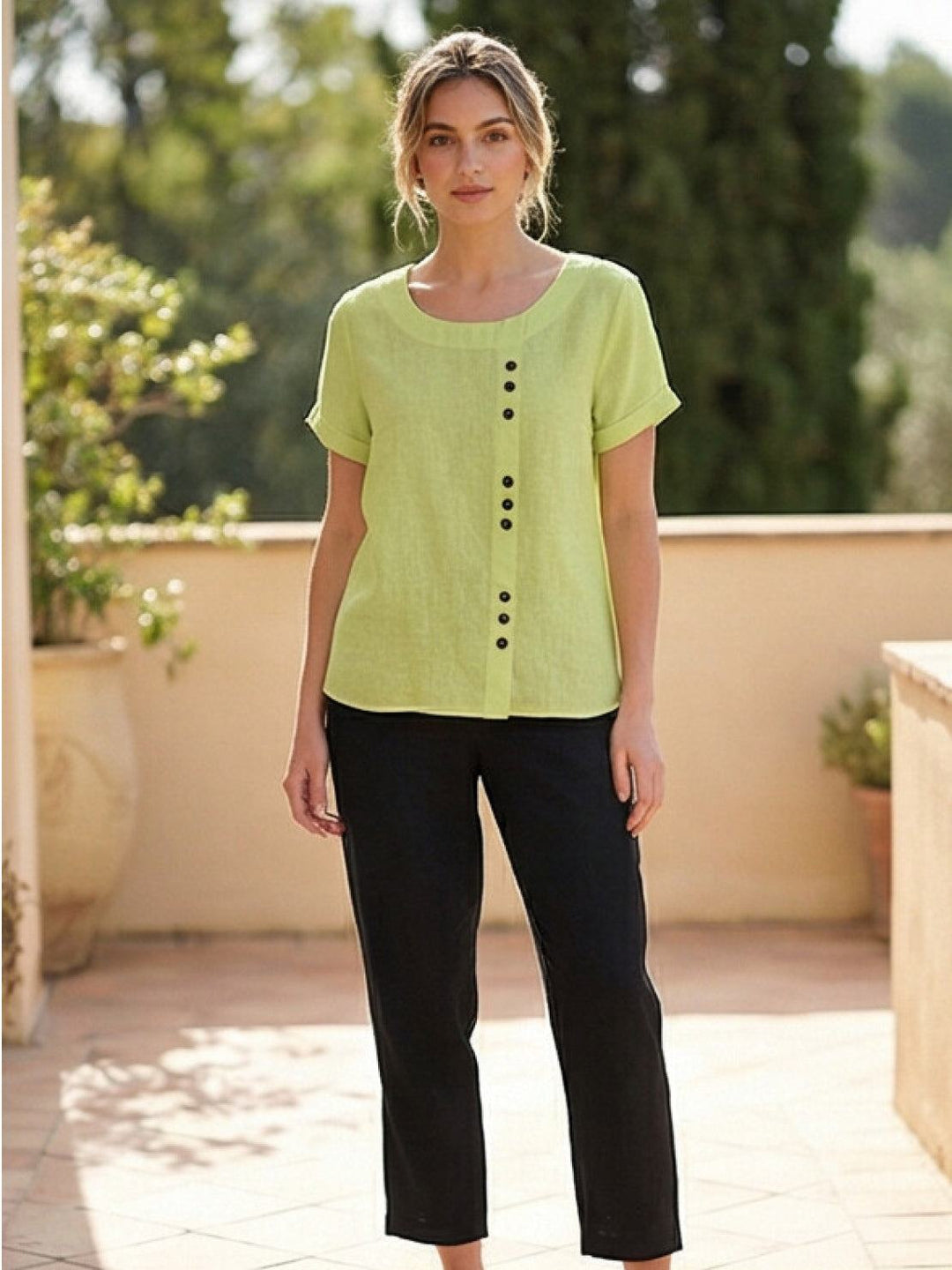 Foreen | Kvinders Casual Scoop Neck Knap Detalje Kortærmet Top