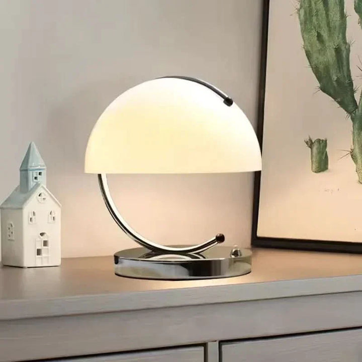 Svampeformet Glas Bordlampe i Skandinavisk Design