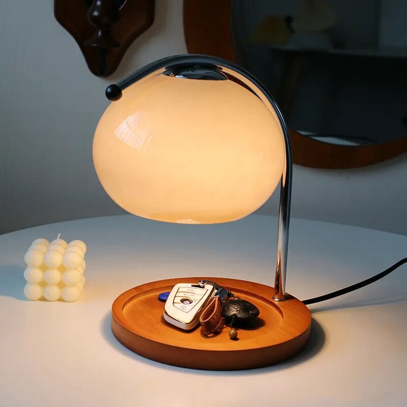 Dæmpbar Vintage Glas Bordlampe med Knapafbryder