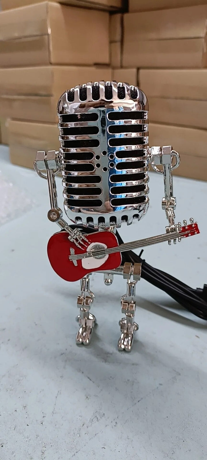 Industriel Robot Guitar Bordlampe med Dæmpbar LED Belysning