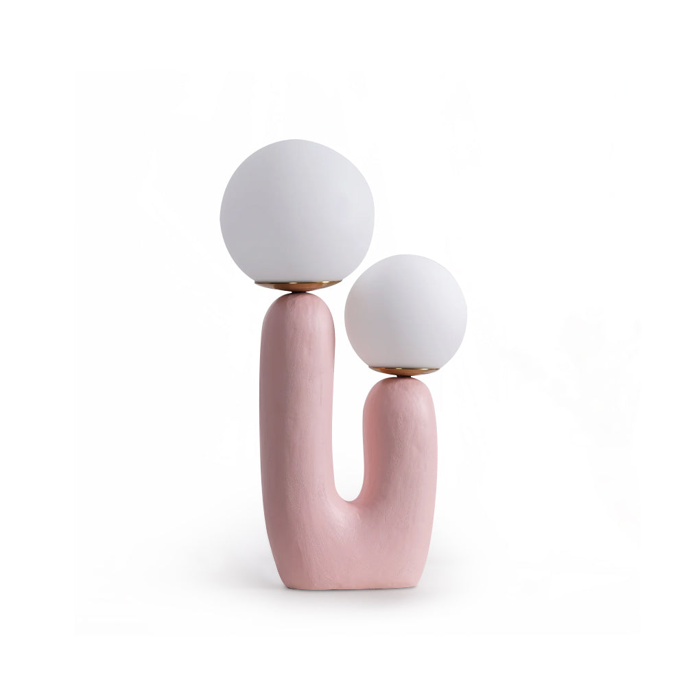 Moderne Bordlampe i Resin og Glas med Naturlige Detaljer
