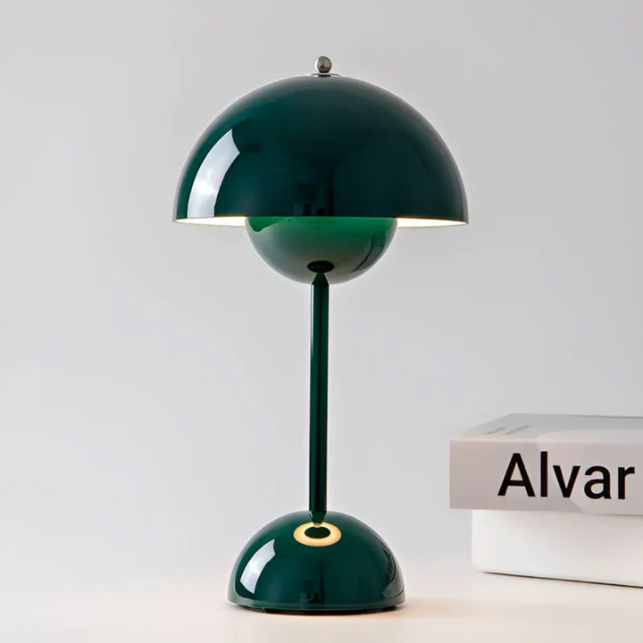 Genopladelig Skandinavisk Bordlampe med Justerbar Lysstyrke og Rustfrit Stål