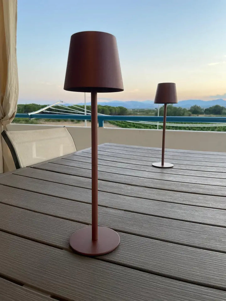 Dæmpbar Touch Control LED Bordlampe i Moderne Design