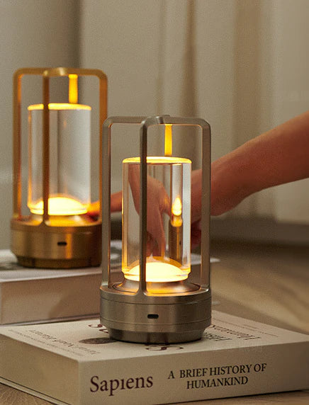 Genopladelig Nordic LED Bordlampe med Berøringskontrol