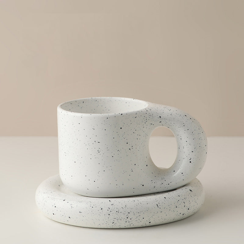 Keramisk Minimalistisk Krus - 10 oz med Glat Overflade