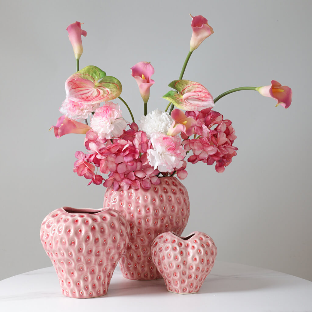 Jordbærformet Keramikvase i Sort, Rød og Pink