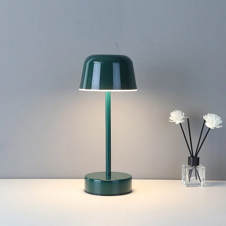Dæmpbar Metal Bordlampe med Justerbar Lysstyrke