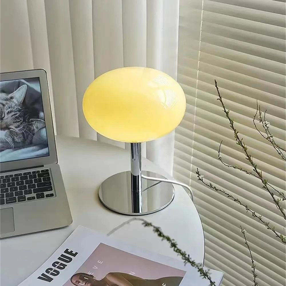 Dæmpbar Rund LED Bordlampe med Justerbar Lysstyrke
