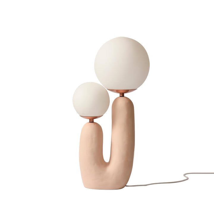 Moderne Bordlampe i Resin og Glas med Naturlige Detaljer