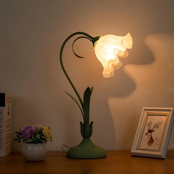 Justerbar Vintage Blomster Bordlampe i Metal