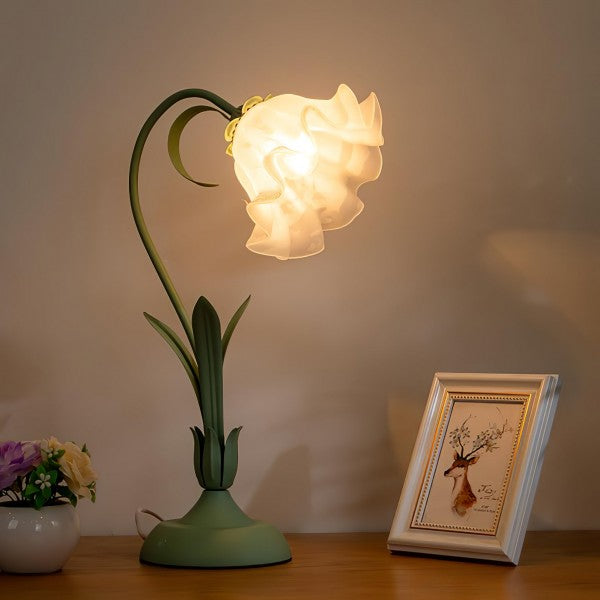 Justerbar Vintage Blomster Bordlampe i Metal