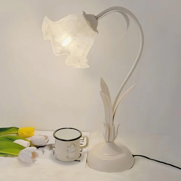 Justerbar Vintage Blomster Bordlampe i Metal