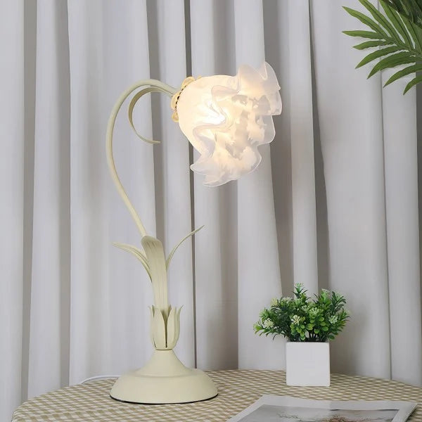 Justerbar Vintage Blomster Bordlampe i Metal