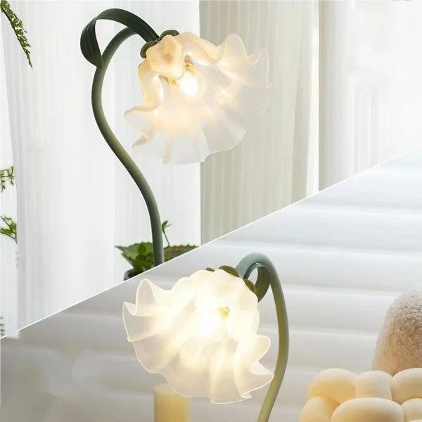 Justerbar Vintage Blomster Bordlampe i Metal