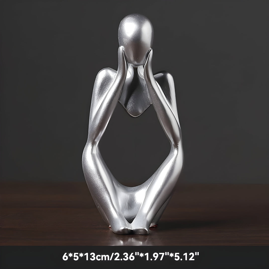 Sandfarvet Abstrakt Yoga Skulptur i Skandinavisk Design