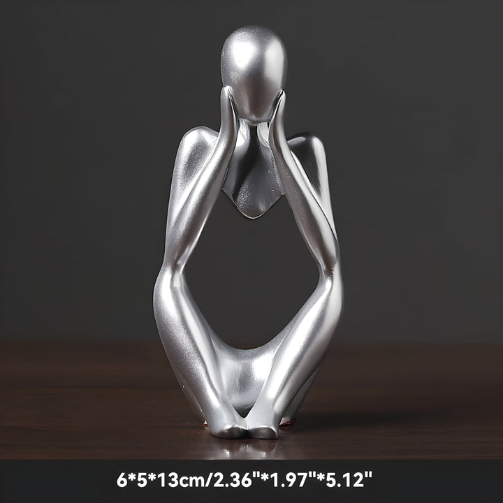 Sandfarvet Abstrakt Yoga Skulptur i Skandinavisk Design