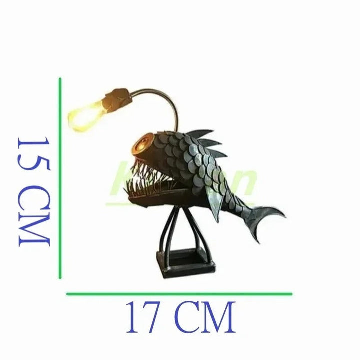 Steampunk Angler Fish Lampe med Justerbar Arm