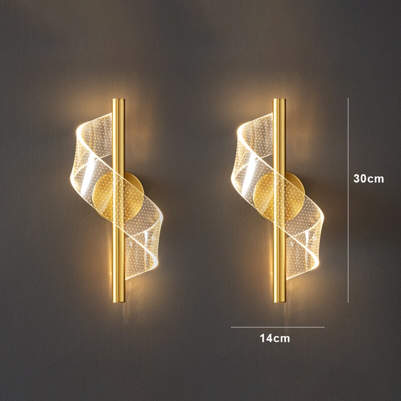 Elegant Glas Væglampe med Justerbar Lysestage