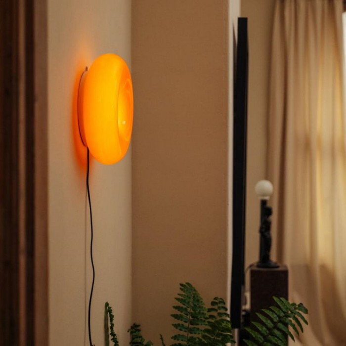 Dæmpbar LED Væg- og Bordlampe i Glas og Metal