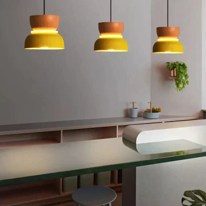 Nordisk Macaron Pendel Lys i Multifarvet Design
