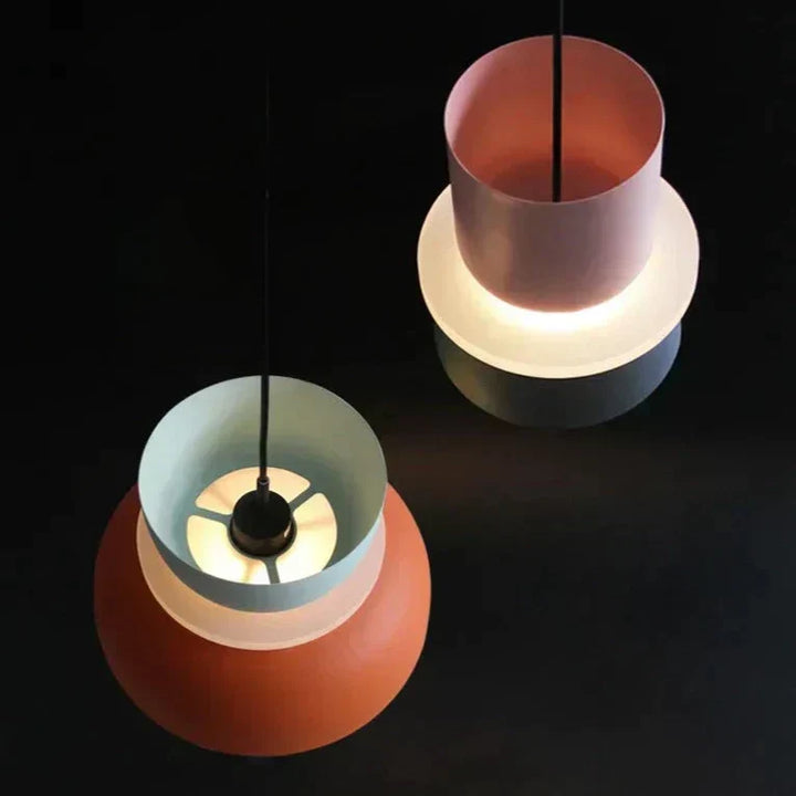 Nordisk Macaron Pendel Lys i Multifarvet Design