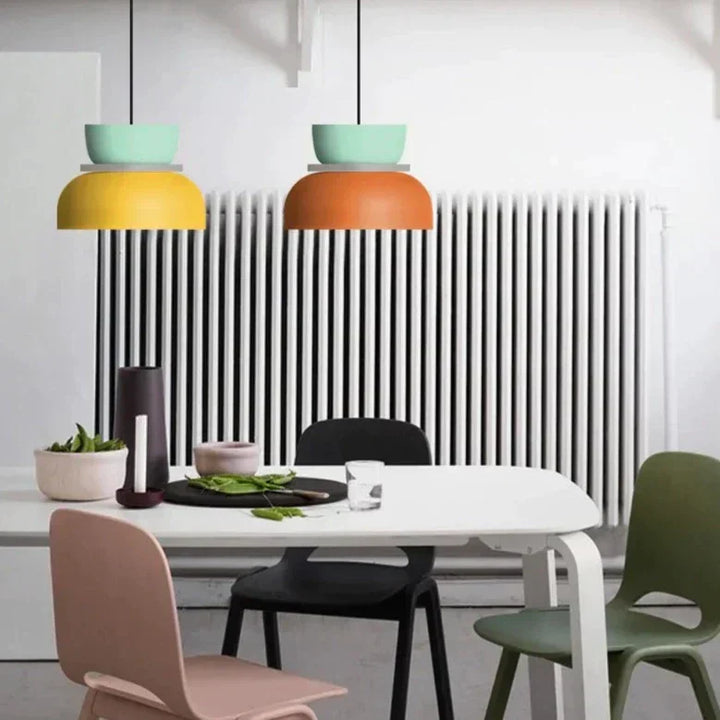 Nordisk Macaron Pendel Lys i Multifarvet Design