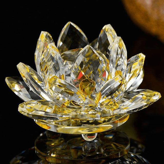 Kvarts Krystal Lotus Blomst Skulptur med Lysrefleksioner