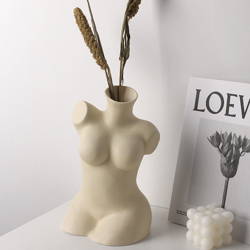 Elegant Keramisk Vase i Kvindelig Form
