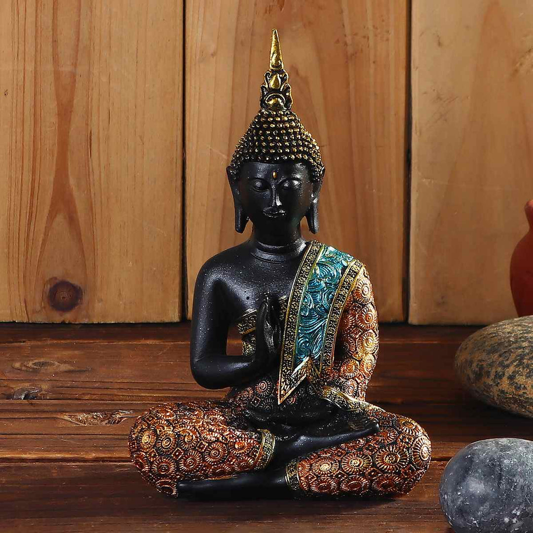 Elegant Buddha Statue i Resin med Strålende Overflade