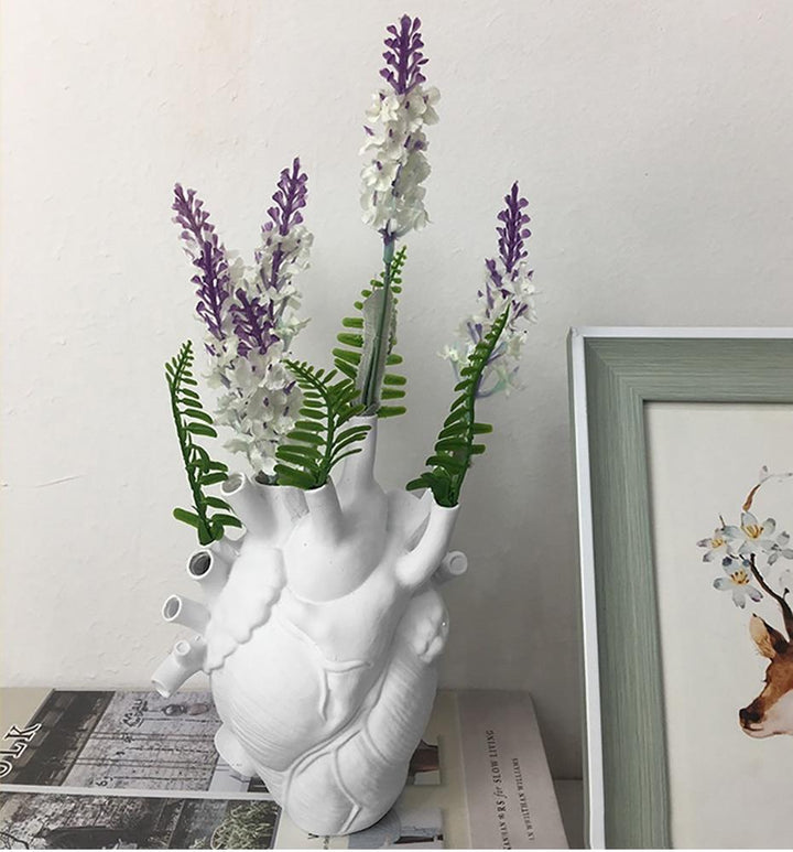 Hjerteformet Blomsterkrukke i Syntetisk Harpiks