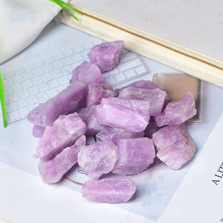 Rå Kunzite Sten 100g til Emotionel Balance