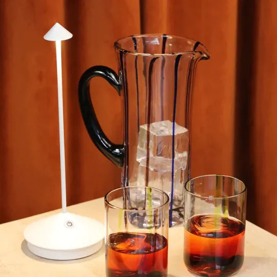 Genopladelig Dæmpbar LED Bordlampe - Vandafvisende Design